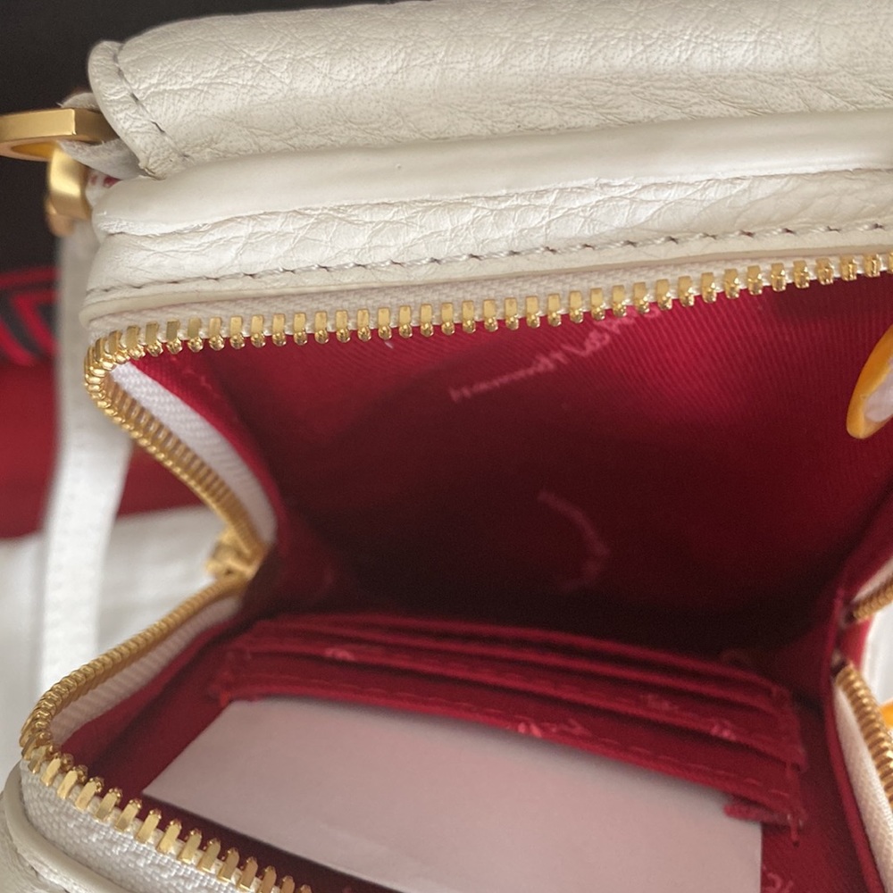 Making moves in a marshmallow white, bright Hammitt 310 west chic crossbody! - Picture 7 of 12